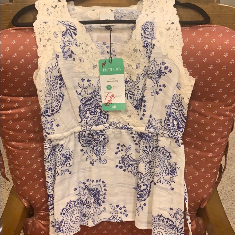 Cabi veranda top